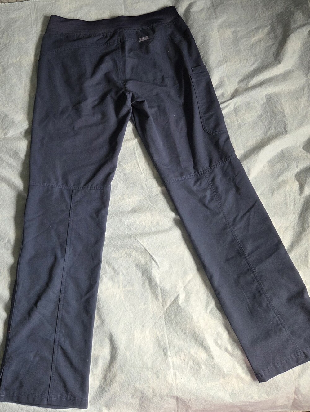FIGS Kade Cargo Scrub Pants Women’s Medium Navy Blue PO 2315 - Picture 5 of 7